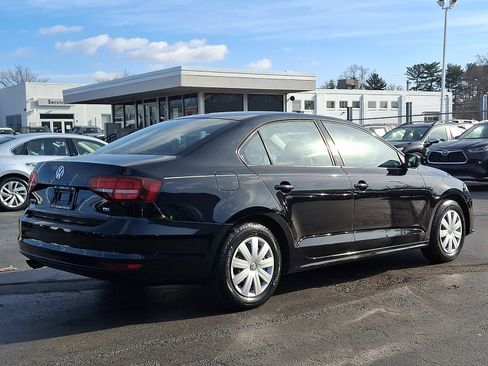 Used 2016 Volkswagen Jetta S image 6