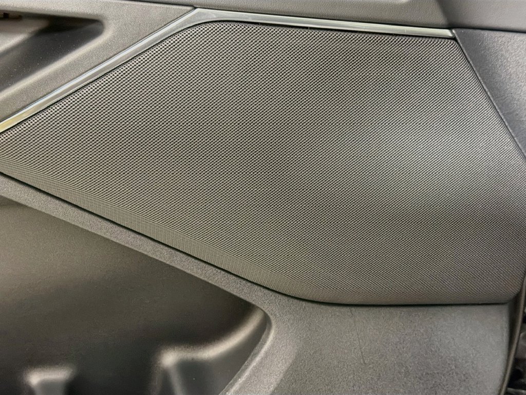 New 2026 Lincoln Navigator Premiere AWD/4WD image 19