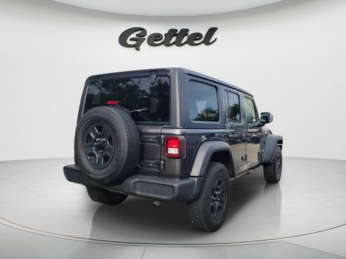 Used 2021 Jeep Wrangler Unlimited Sport AWD/4WD image 9
