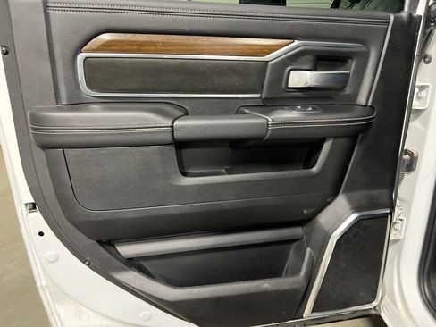 Used 2024 RAM 2500 Laramie w/ Safety Group AWD/4WD image 21