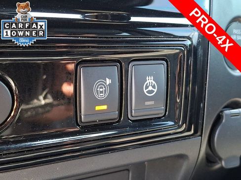 Used 2021 Nissan Titan PRO-4X w/ Pro-4x Convenience Package AWD/4WD image 25