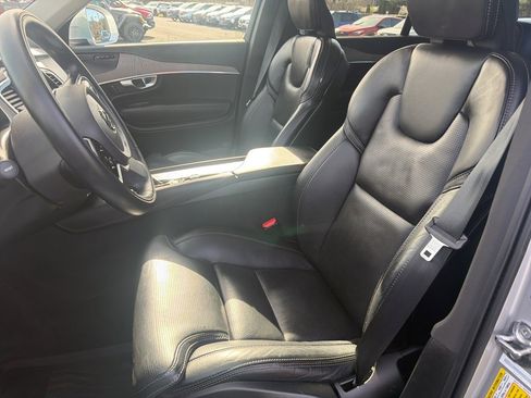 Used 2022 Volvo XC90 T6 Inscription w/ Advanced Package image 13