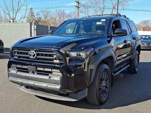 Certified 2025 Toyota 4Runner SR5 image 3