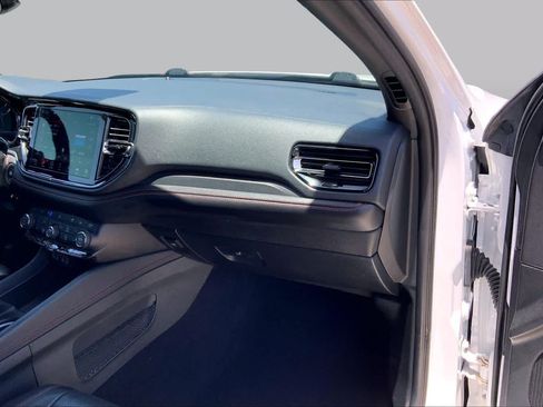 Used 2024 Dodge Durango GT AWD/4WD image 19