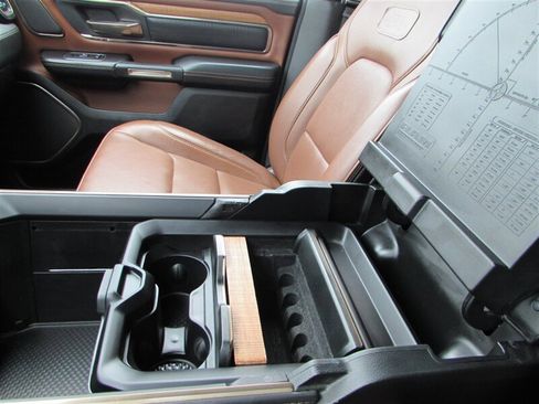 Used 2020 RAM 1500 Limited image 36