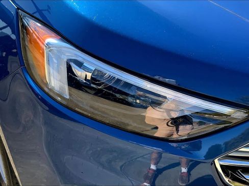 Used 2022 Ford Edge SEL image 26