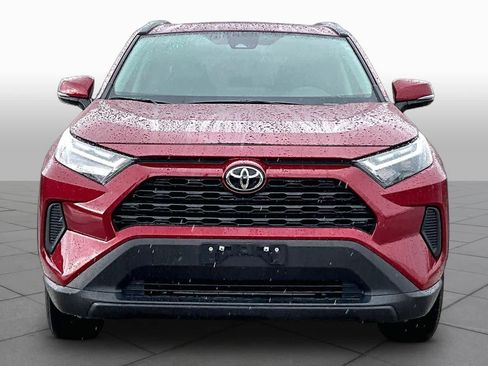 Used 2023 Toyota RAV4 XLE w/ Convenience Package FWD image 4