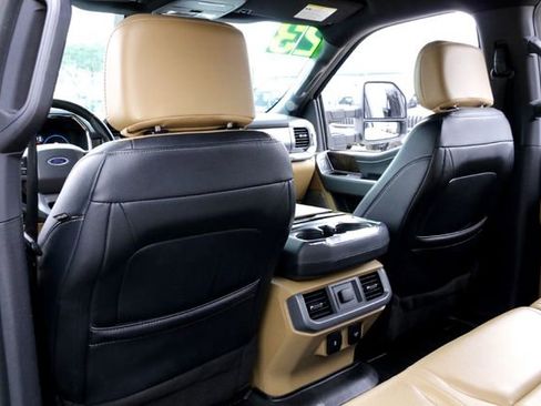 Used 2023 Ford F150 Lariat w/ Max Trailer Tow Package image 23