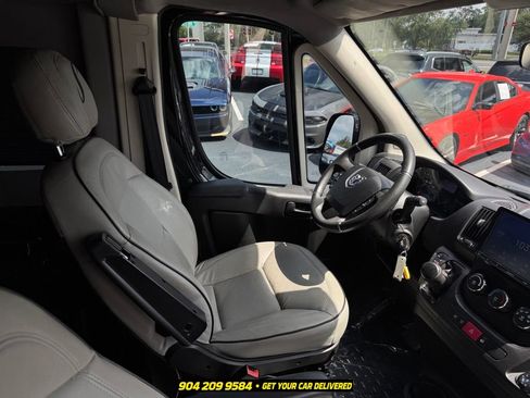 Used 2015 RAM ProMaster 2500 w/ Premium Appearance Group FWD image 38