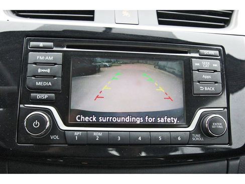 Used 2016 Nissan Sentra SV FWD image 25