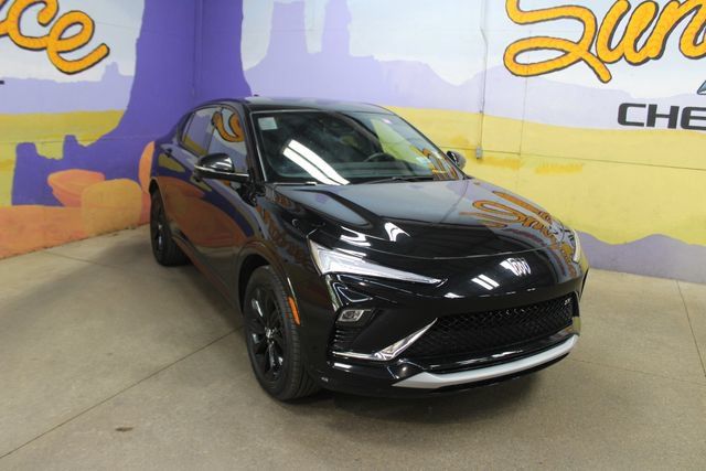 Used 2024 Buick Envista Sport Touring FWD image 2