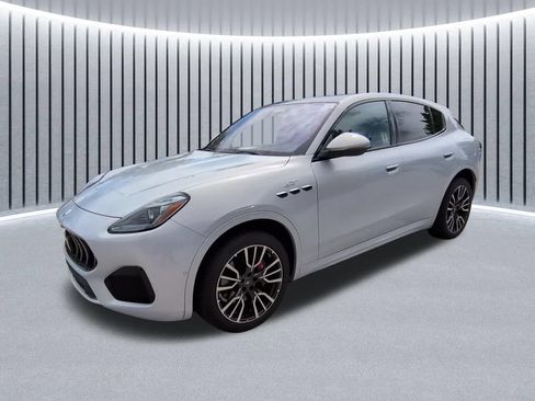 Used 2023 Maserati Grecale Modena AWD/4WD image 5