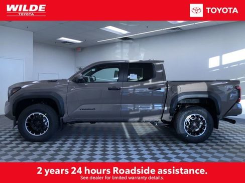 New 2026 Toyota Tacoma TRD Off-Road image 3