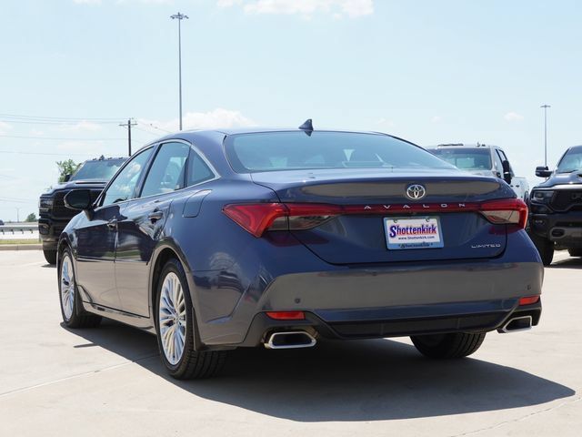 Used 2020 Toyota Avalon Limited w/ Advanced Safety Package FWD image 7
