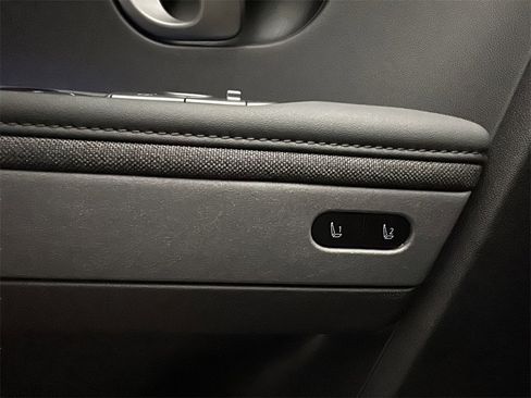 New 2026 Hyundai Ioniq 5 Limited image 11