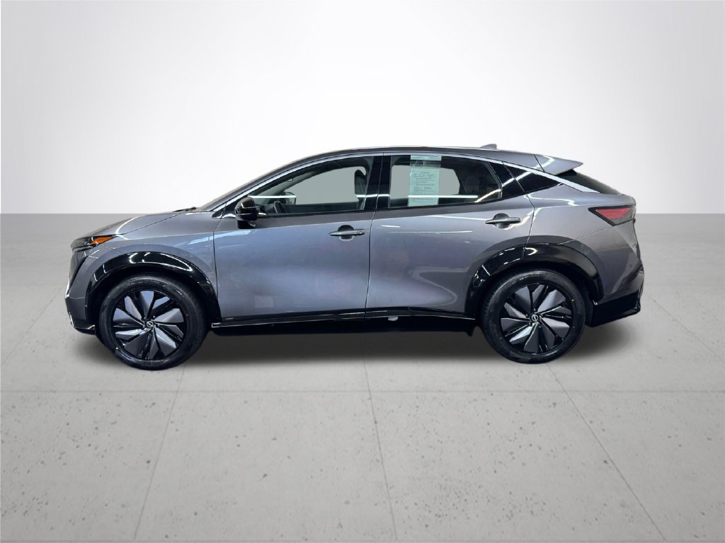 Used 2023 Nissan Ariya FWD image 3