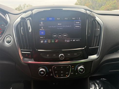Used 2022 Chevrolet Traverse RS w/ LPO, Floor Liner Package image 24