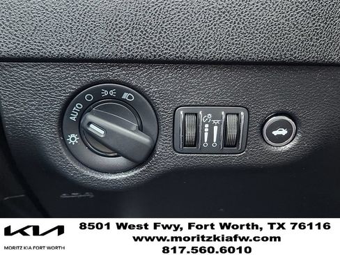 Used 2021 Dodge Charger SXT w/ Blacktop Package RWD image 21