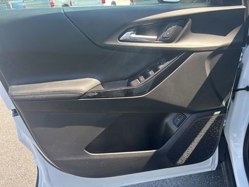 Used 2026 Chevrolet Equinox LT w/ Convenience Package II image 28