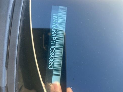 Used 2017 Nissan Maxima 3.5 SL image 21