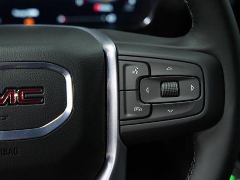 New 2026 GMC Sierra 1500 Elevation image 32