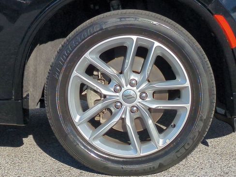 Used 2023 Dodge Durango GT image 11