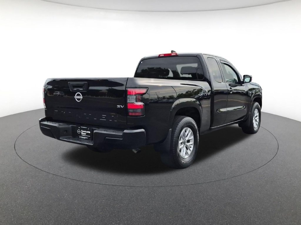 Used 2024 Nissan Frontier SV RWD image 5