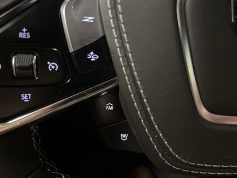 Used 2026 Chevrolet Corvette Stingray Premium Cpe w/ Z51 Performance Package image 38