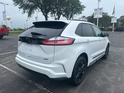 Used 2022 Ford Edge SE w/ Black Appearance Package AWD/4WD image 5