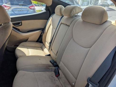 Used 2013 Hyundai Elantra GLS w/ Preferred Pkg FWD image 27
