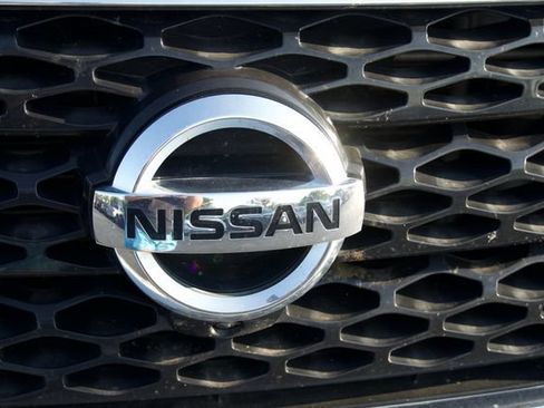 Used 2017 Nissan Armada Platinum w/ Captain Seat Package RWD image 11