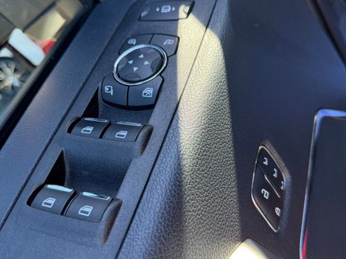 Used 2022 Ford F350 Lariat w/ Lariat Ultimate Package image 14