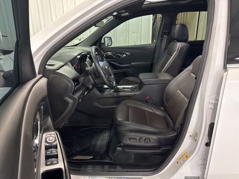 Used 2023 Chevrolet Traverse High Country w/ LPO, Floor Liner Package image 43