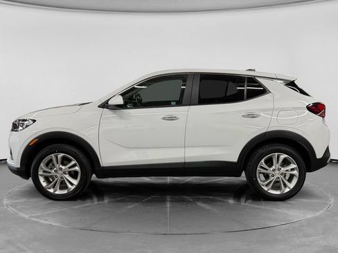 Used 2023 Buick Encore GX Preferred w/ Cold Weather Comfort Package AWD/4WD image 6