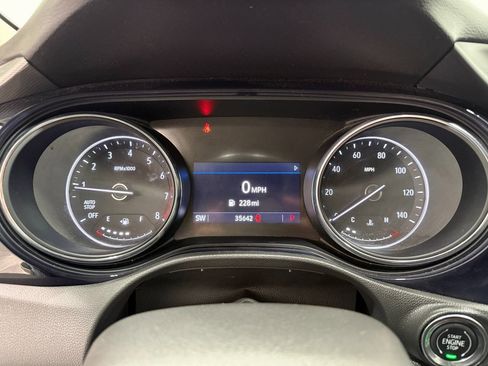 Used 2021 Buick Encore GX Select image 21