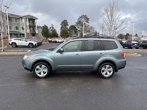 Used 2010 Subaru Forester 2.5XT Limited w/ Popular Equipment Group 1A image 7