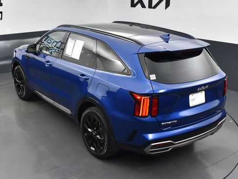 Used 2023 Kia Sorento SX FWD image 12