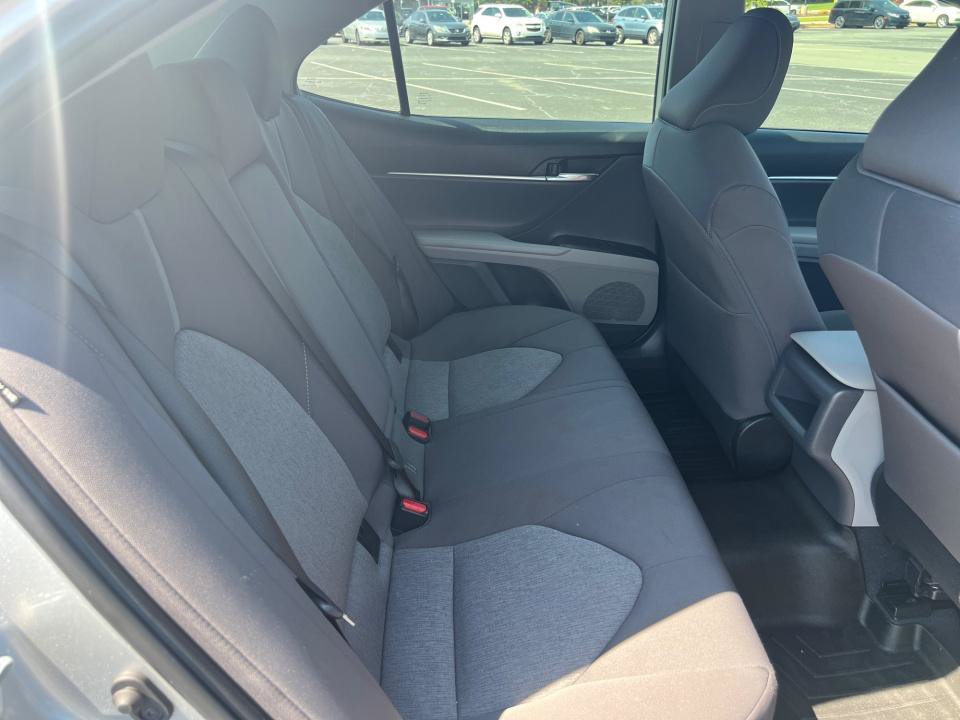Used 2022 Toyota Camry LE FWD image 33