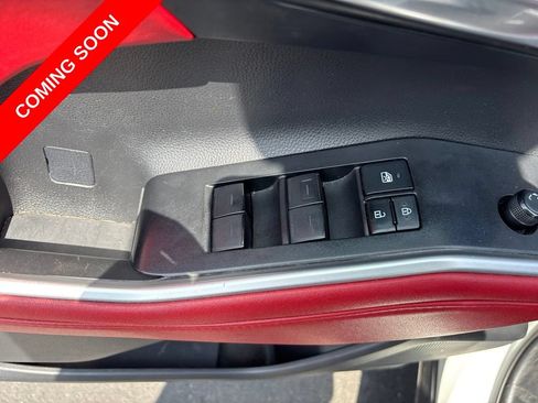 Used 2021 Toyota Highlander XSE AWD/4WD image 26