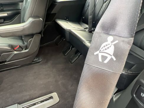 Certified 2019 Ford Expedition Platinum AWD/4WD image 20