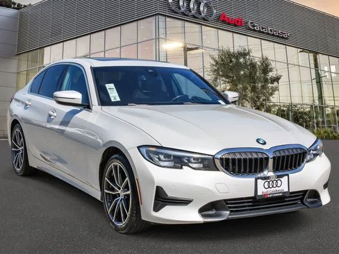 Used 2021 BMW 330e w/ Driving Assistance Package RWD image 5