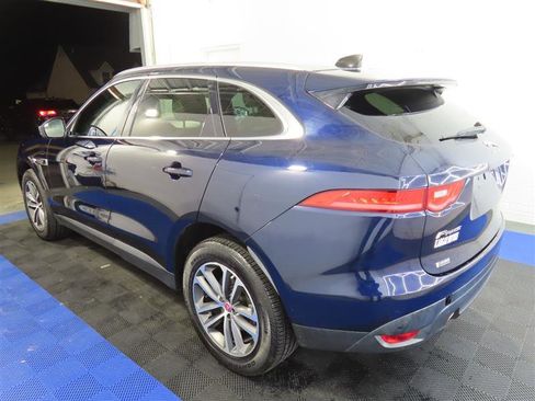 Used 2020 Jaguar F-PACE Premium image 10