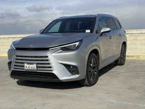 Used 2024 Lexus TX 350 FWD image 7