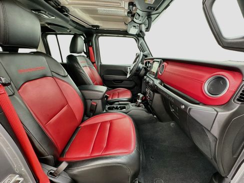 Used 2023 Jeep Wrangler Unlimited Rubicon 4xe AWD/4WD image 20