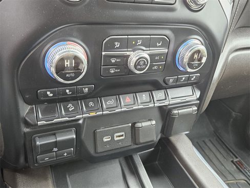 Used 2019 GMC Sierra 1500 SLT w/ SLT Convenience Package image 21