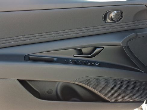 New 2026 Hyundai Elantra SEL Sport Premium image 10