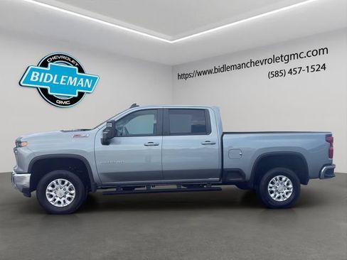 Used 2024 Chevrolet Silverado 2500 LT w/ All Star Edition AWD/4WD image 4