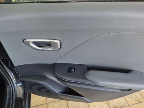 Used 2025 Kia K4 FWD image 29