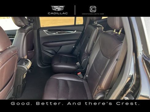 Used 2022 Cadillac XT6 Premium Luxury w/ Technology Package FWD image 31