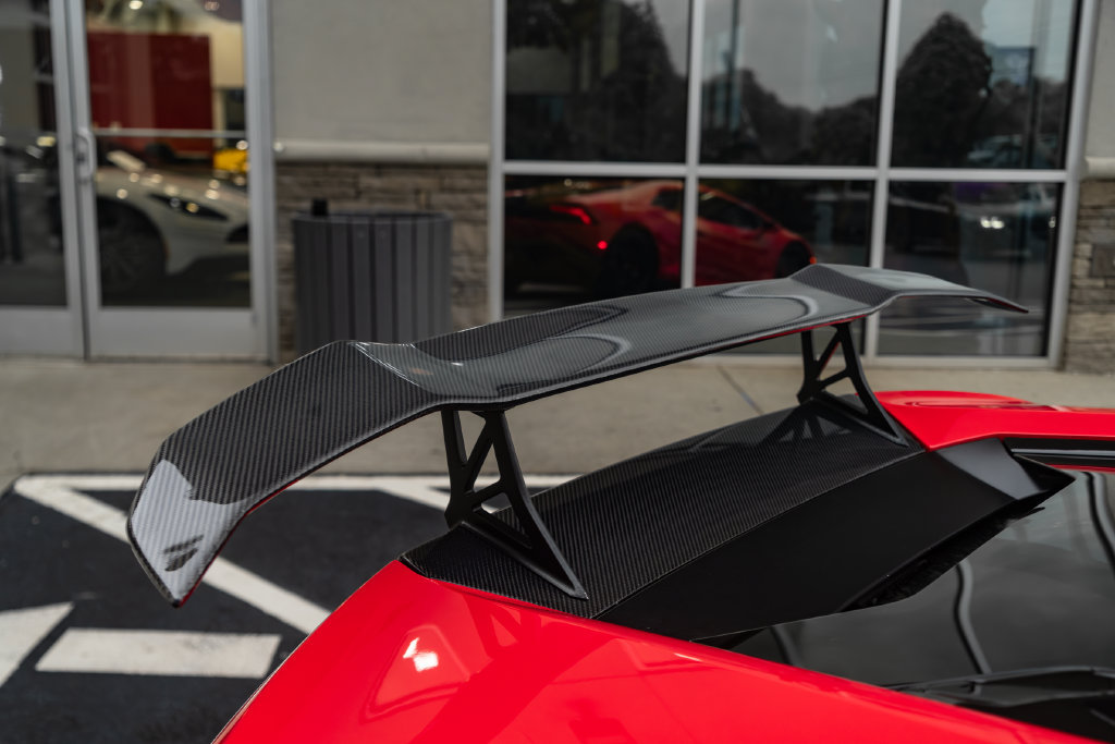 Used 2015 Lamborghini Huracan LP 610-4 AWD/4WD image 12